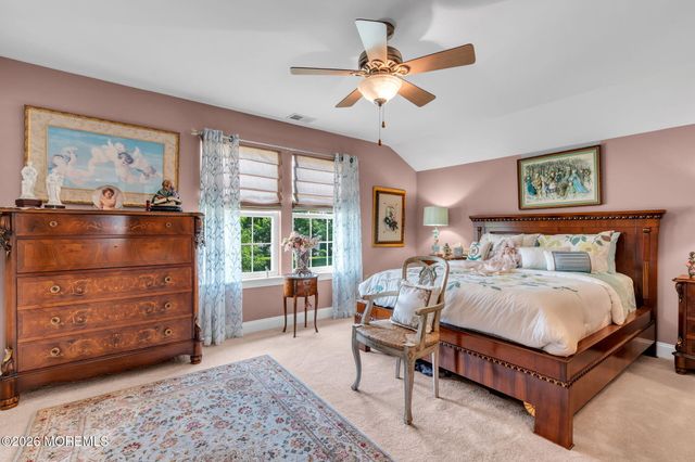 11 Mulberry Drive, Manahawkin, NJ 08050