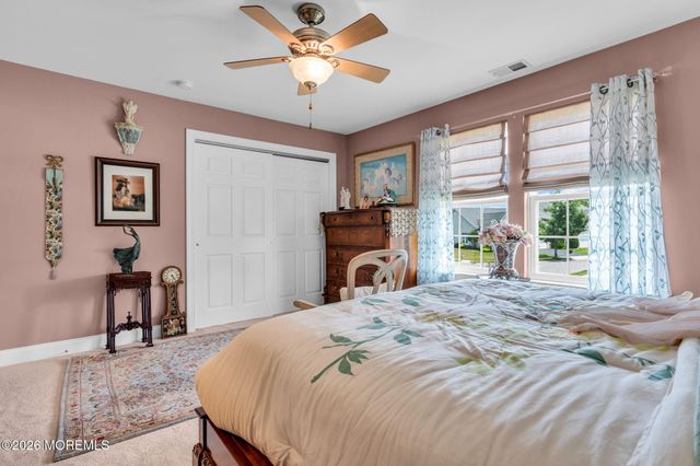 11 Mulberry Drive, Manahawkin, NJ 08050