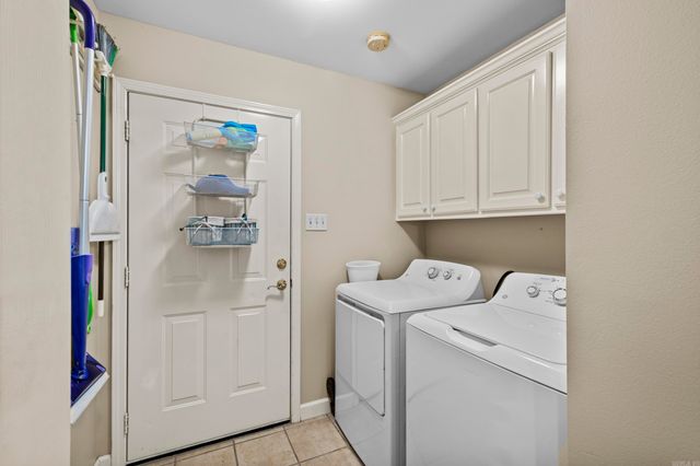 4355 Spring Glen Drive, Sherwood, AR 72120