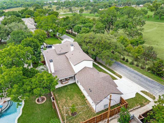 6803 Casa Loma Avenue, Dallas, TX 75214