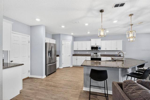 82 BERLIN AVENUE, St Cloud, FL 34771