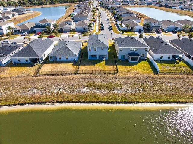 82 BERLIN AVENUE, St Cloud, FL 34771