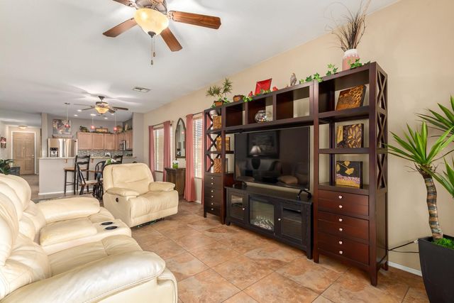 29063 N Shannon Drive, San Tan Valley, AZ 85143