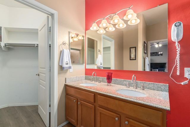 29063 N Shannon Drive, San Tan Valley, AZ 85143