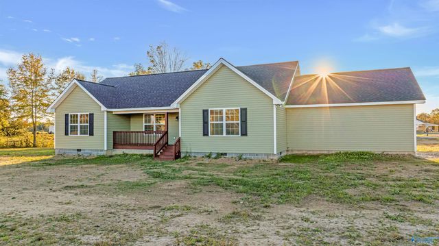 15 Kyle Street, Rainsville, AL 35986