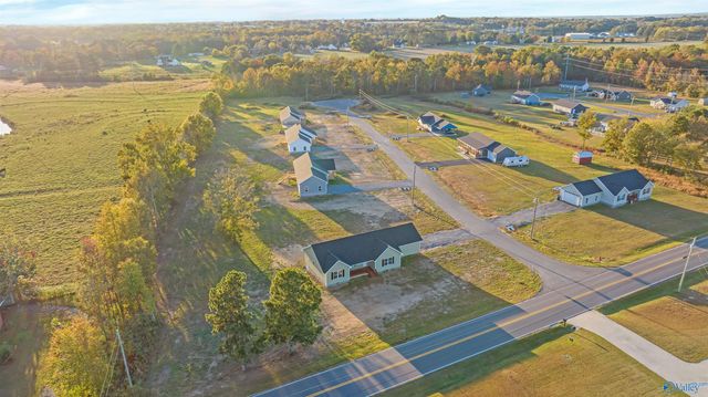 15 Kyle Street, Rainsville, AL 35986