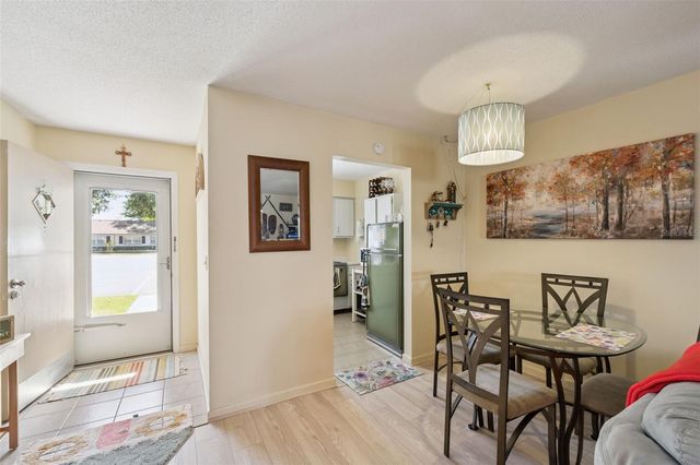 714 E MINNESOTA AVENUE B, Deland, FL 32724