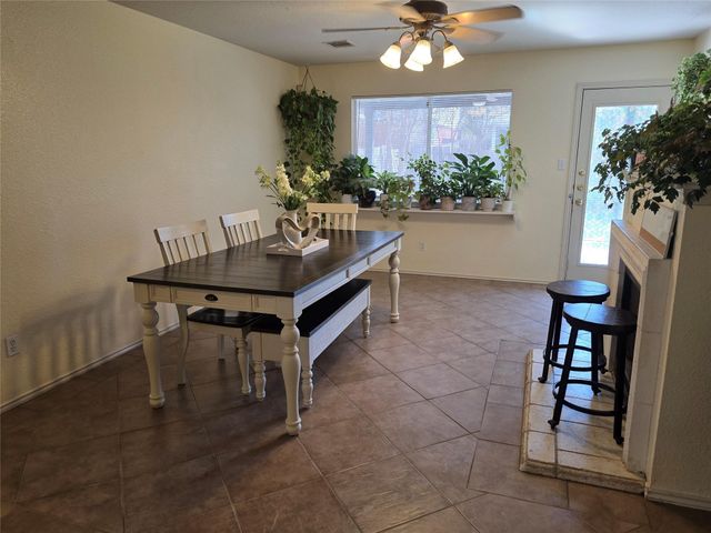 15308 Sarahs Creek DR, Pflugerville, TX 78660