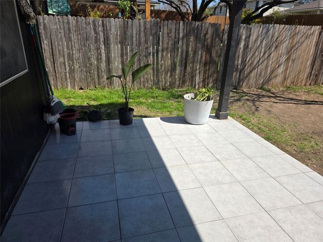 15308 Sarahs Creek DR, Pflugerville, TX 78660