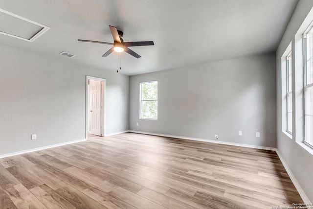 9015 Sycamore, San Antonio, TX 78245