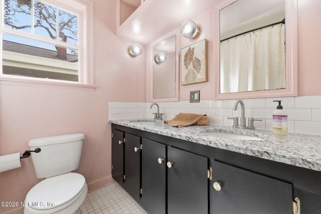 4643 KERLE Street, Jacksonville, FL 32205