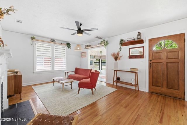 4643 KERLE Street, Jacksonville, FL 32205