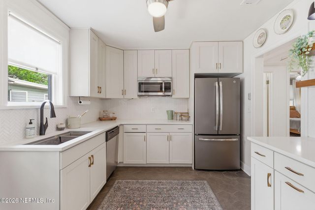 4643 KERLE Street, Jacksonville, FL 32205