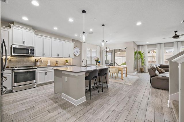 13320 MAGNOLIA VALLEY DRIVE, Clermont, FL 34711