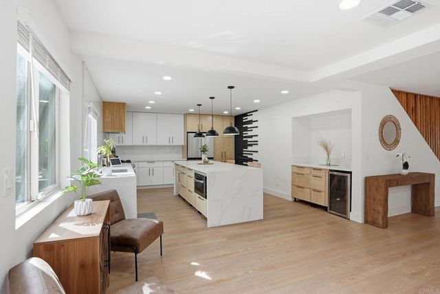 4716 Murat Pl, San Diego, CA 92117