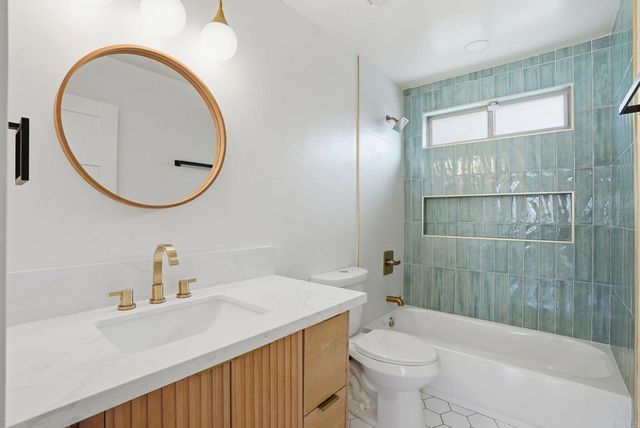 4716 Murat Pl, San Diego, CA 92117