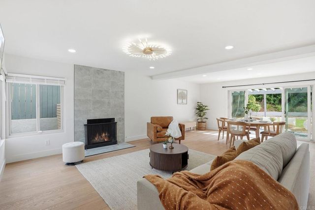 4716 Murat Pl, San Diego, CA 92117
