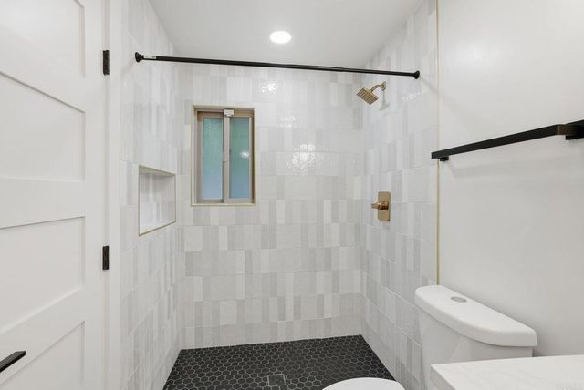 4716 Murat Pl, San Diego, CA 92117