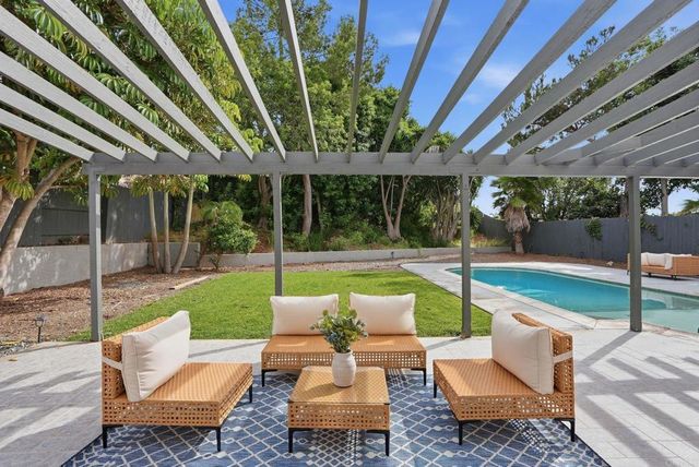 4716 Murat Pl, San Diego, CA 92117