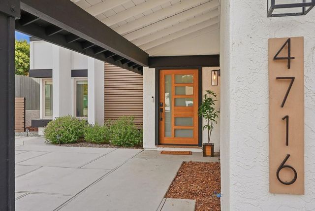 4716 Murat Pl, San Diego, CA 92117