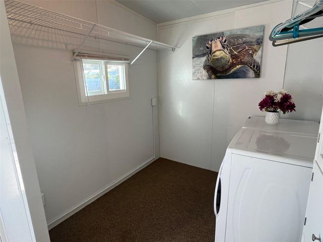 11300 124TH AVENUE 33, Largo, FL 33778