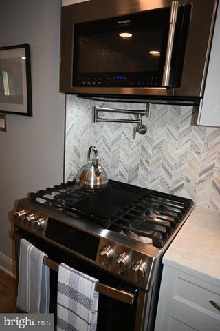 2231 SPINNERSTOWN RD, Quakertown, PA 18951
