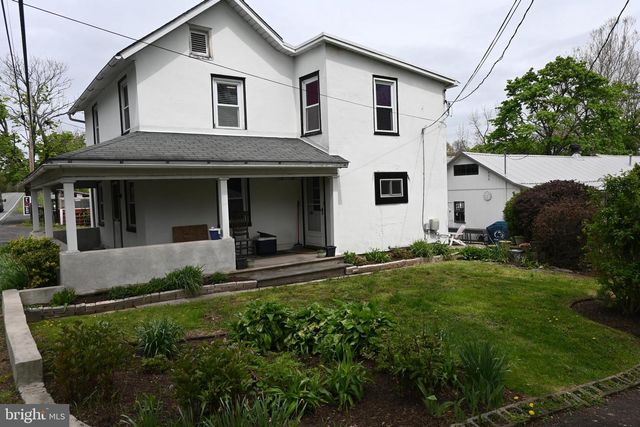 2231 SPINNERSTOWN RD, Quakertown, PA 18951