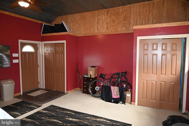 2231 SPINNERSTOWN RD, Quakertown, PA 18951