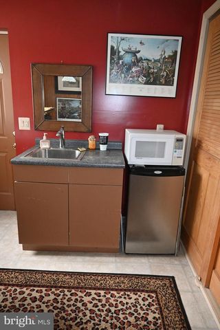 2231 SPINNERSTOWN RD, Quakertown, PA 18951