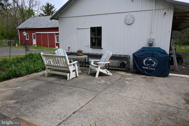 2231 SPINNERSTOWN RD, Quakertown, PA 18951