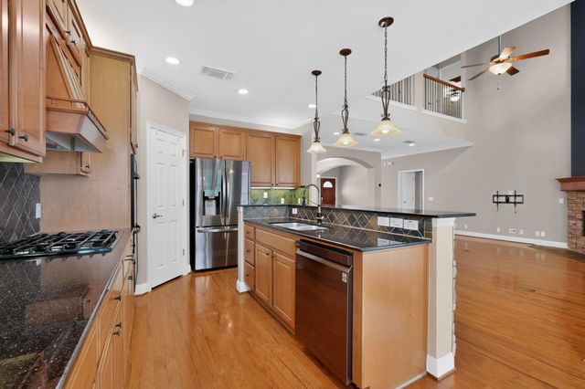13933 Ashton Woods CIR 71, Austin, TX 78727