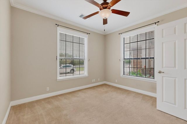 13933 Ashton Woods CIR 71, Austin, TX 78727