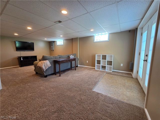 11227 William Penn Avenue NE, Hartville, OH 44632