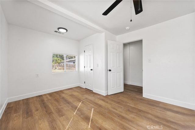 116 E Warren Avenue, Bakersfield, CA 93308