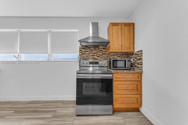 1501 N 58th Ave B, Hollywood, FL 33021