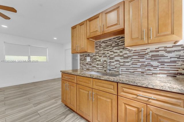 1501 N 58th Ave B, Hollywood, FL 33021