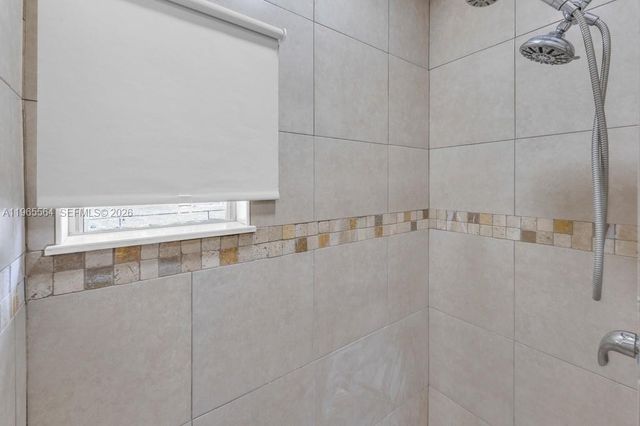 1501 N 58th Ave B, Hollywood, FL 33021