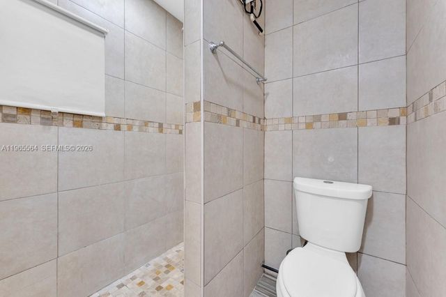 1501 N 58th Ave B, Hollywood, FL 33021