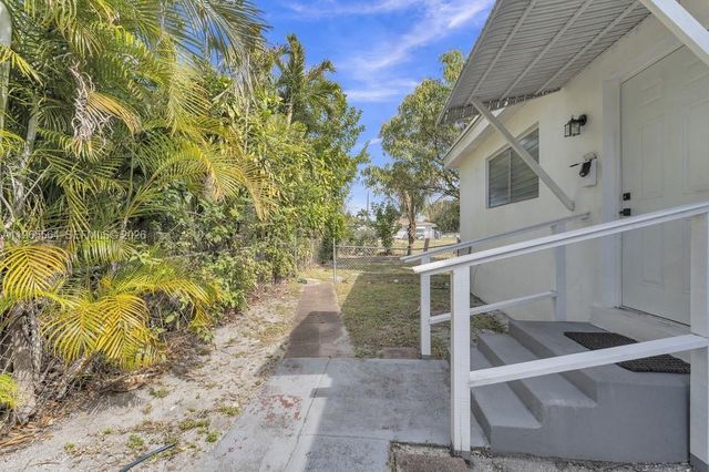 1501 N 58th Ave B, Hollywood, FL 33021