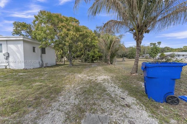 1501 N 58th Ave B, Hollywood, FL 33021