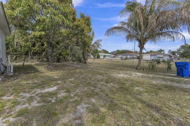 1501 N 58th Ave B, Hollywood, FL 33021