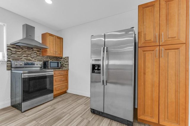 1501 N 58th Ave B, Hollywood, FL 33021