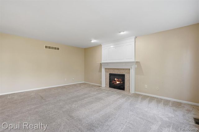 4530 Pond Run, Canton, MI 48188