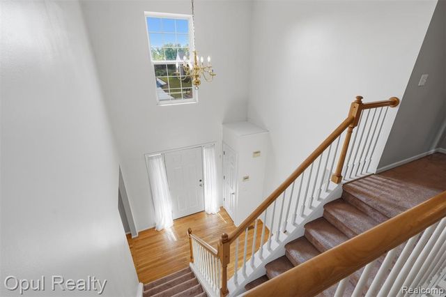 4530 Pond Run, Canton, MI 48188