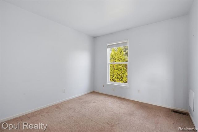 4530 Pond Run, Canton, MI 48188
