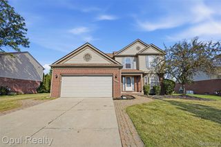 4530 Pond Run, Canton, MI 48188