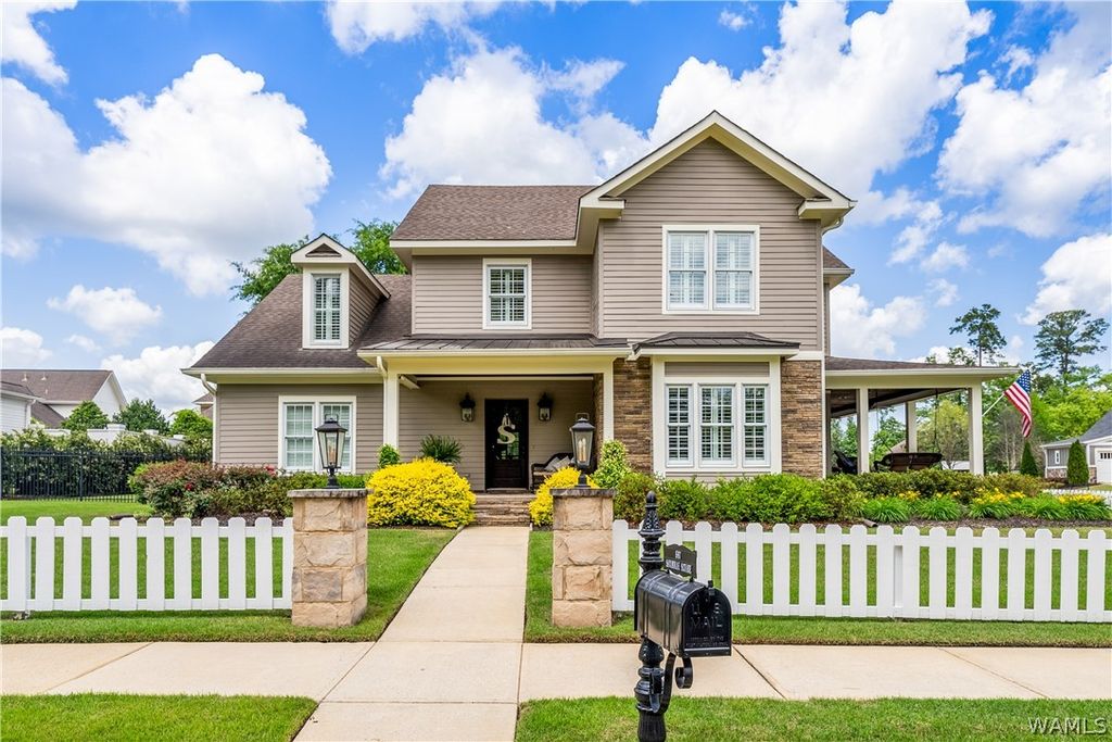 880 Savannah, Tuscaloosa, AL 35406