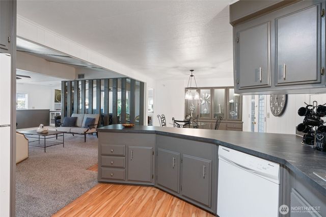 5516 Chelan Lane SE, Lacey, WA 98503