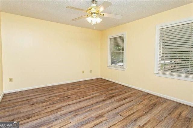 511 Abingdon Way, Sandy Springs, GA 30328