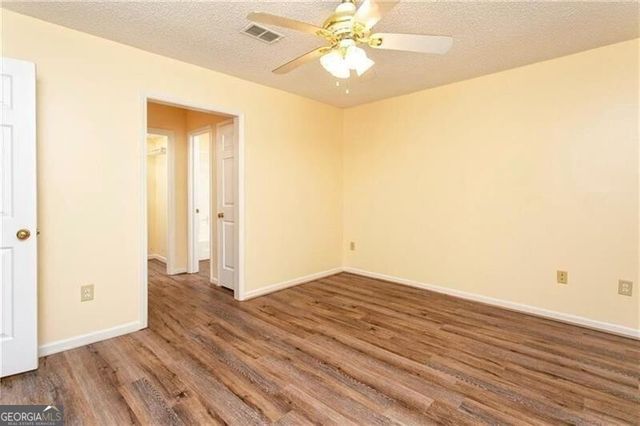511 Abingdon Way, Sandy Springs, GA 30328